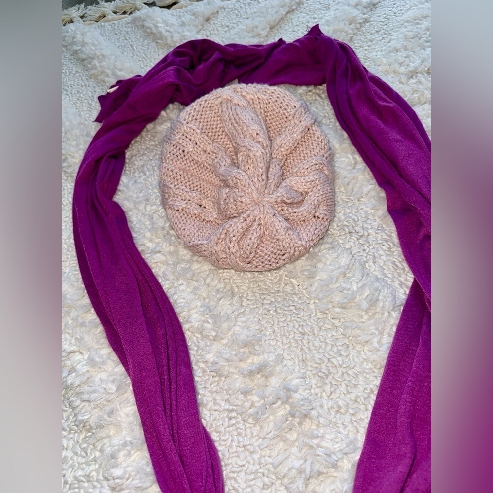Purple Pendant Scarf and hat - Picture 3 of 6